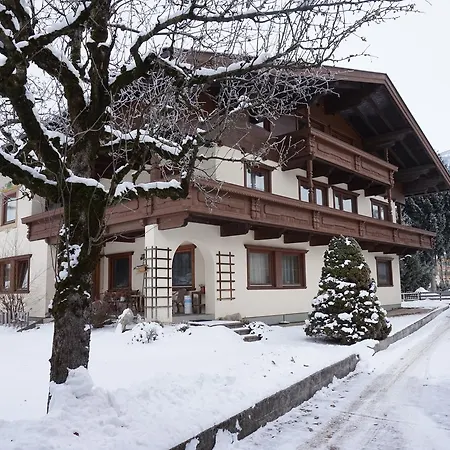 Gaestehaus Klammerschneider Hotel Zell am Ziller
