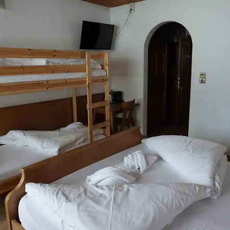 Gaestehaus Klammerschneider Hotel