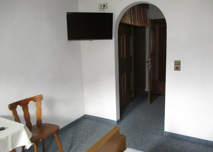 Gaestehaus Klammerschneider Hotel